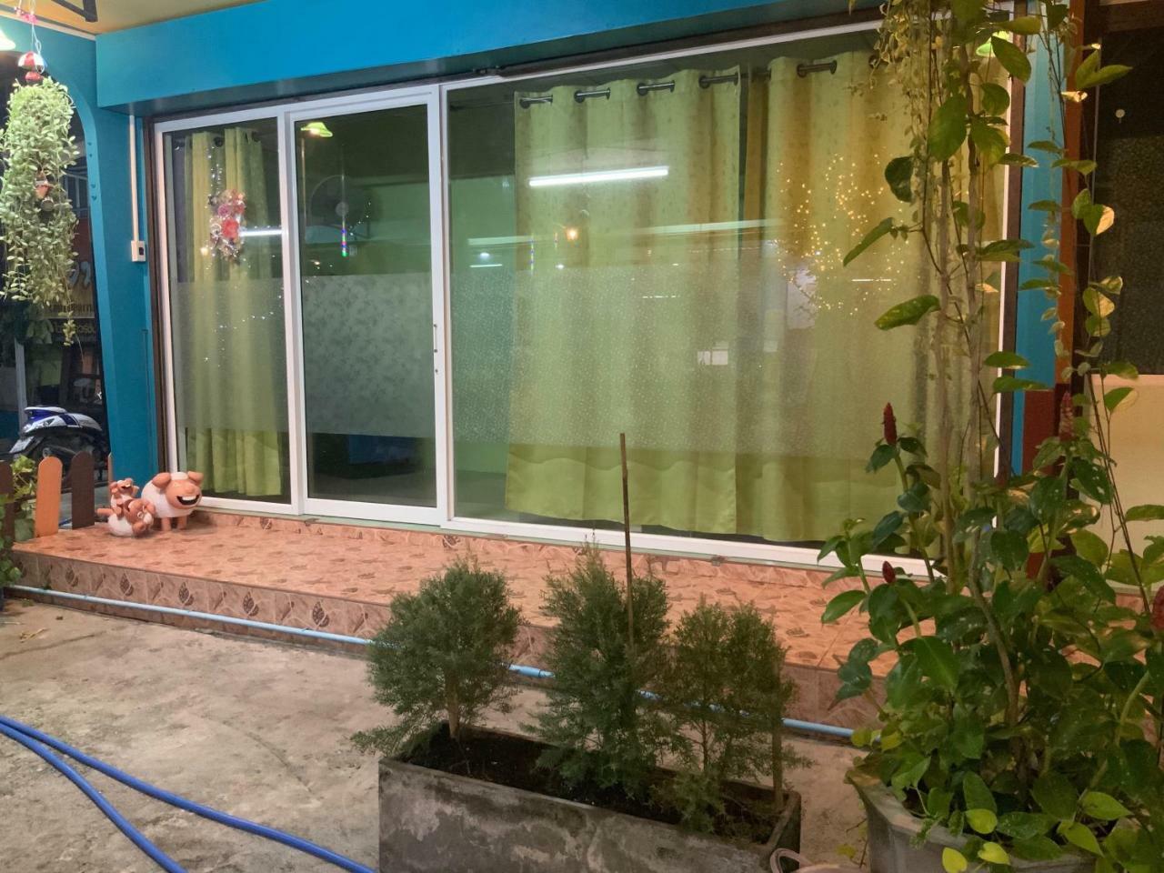 Winny Apartment Rayong Eksteriør billede