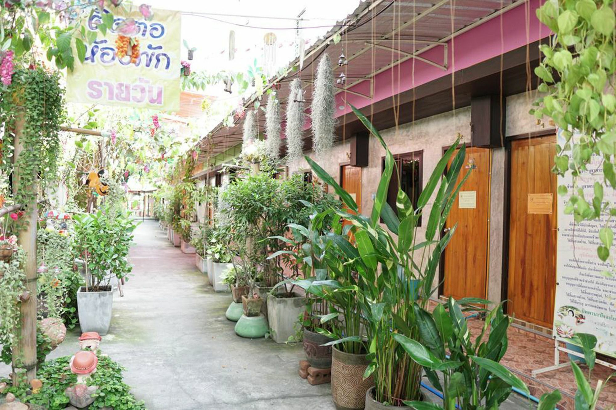 Winny Apartment Rayong Eksteriør billede