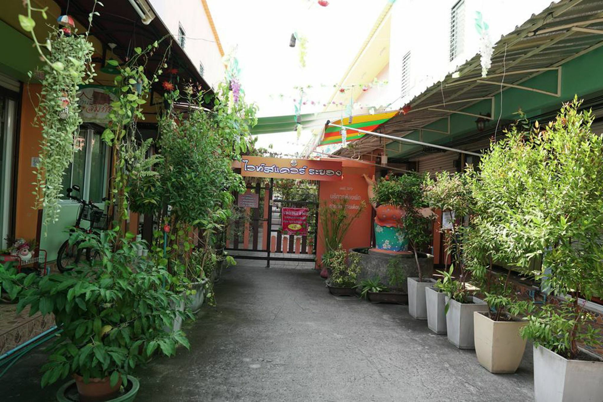 Winny Apartment Rayong Eksteriør billede